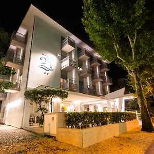 21 2*, Riccione Italia